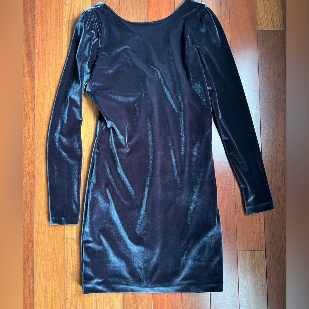 Sexy midi velvet midnight blue dress with zip back lined
